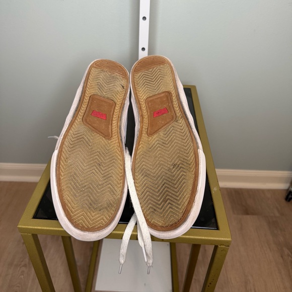 Men’s High Top Levi Sneaker Lace Up Black With White Detail Size 12 - Picture 7 of 8